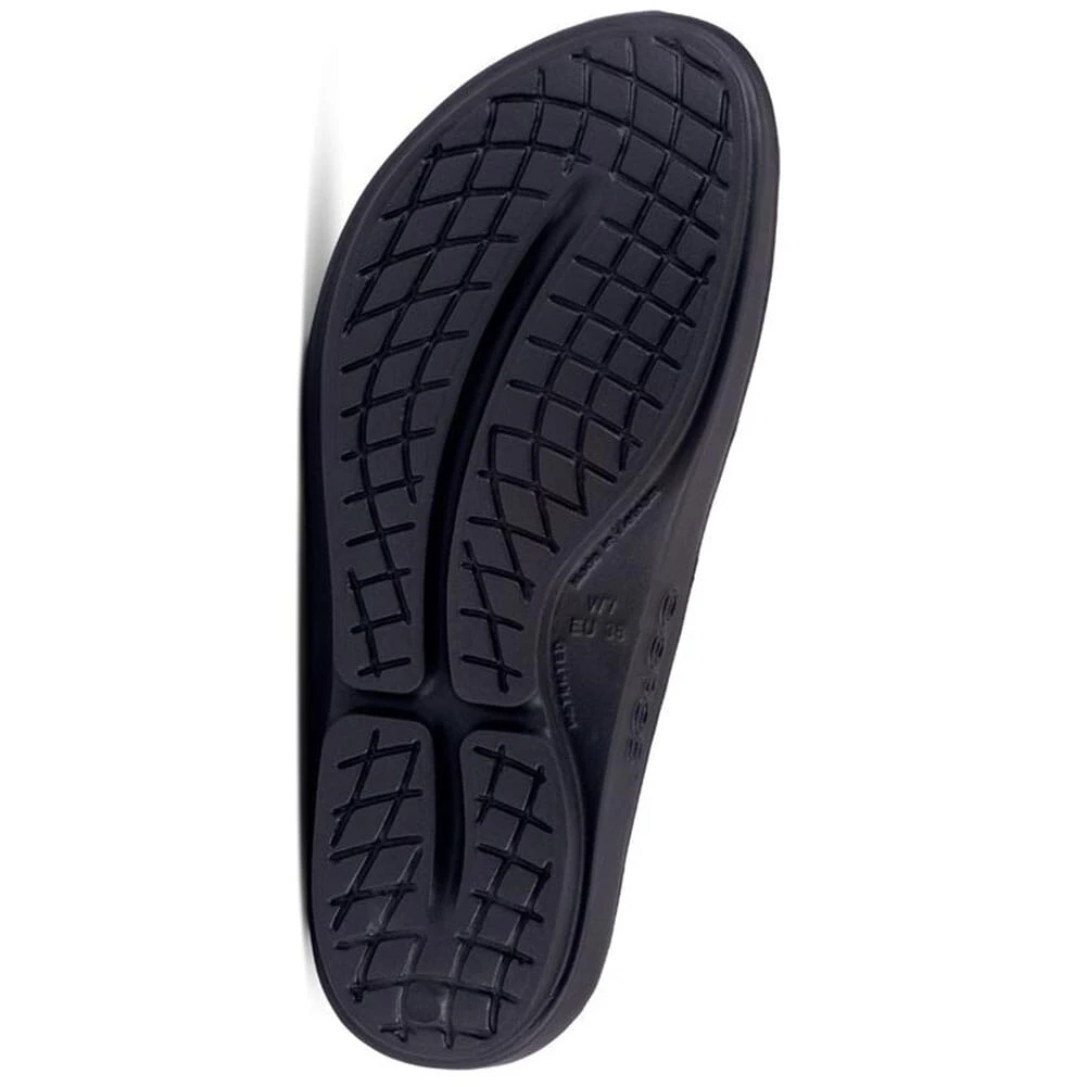 OOFOS Women's OOlala Limited Sandals - Leopard 3 OOFOS Women's OOlala Limited Sandals - Leopard