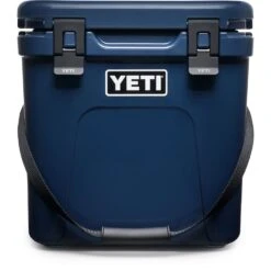 Yeti Roadie 24 Hard Cooler - Navy