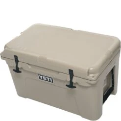 Yeti Tundra 45 Cooler - Tan